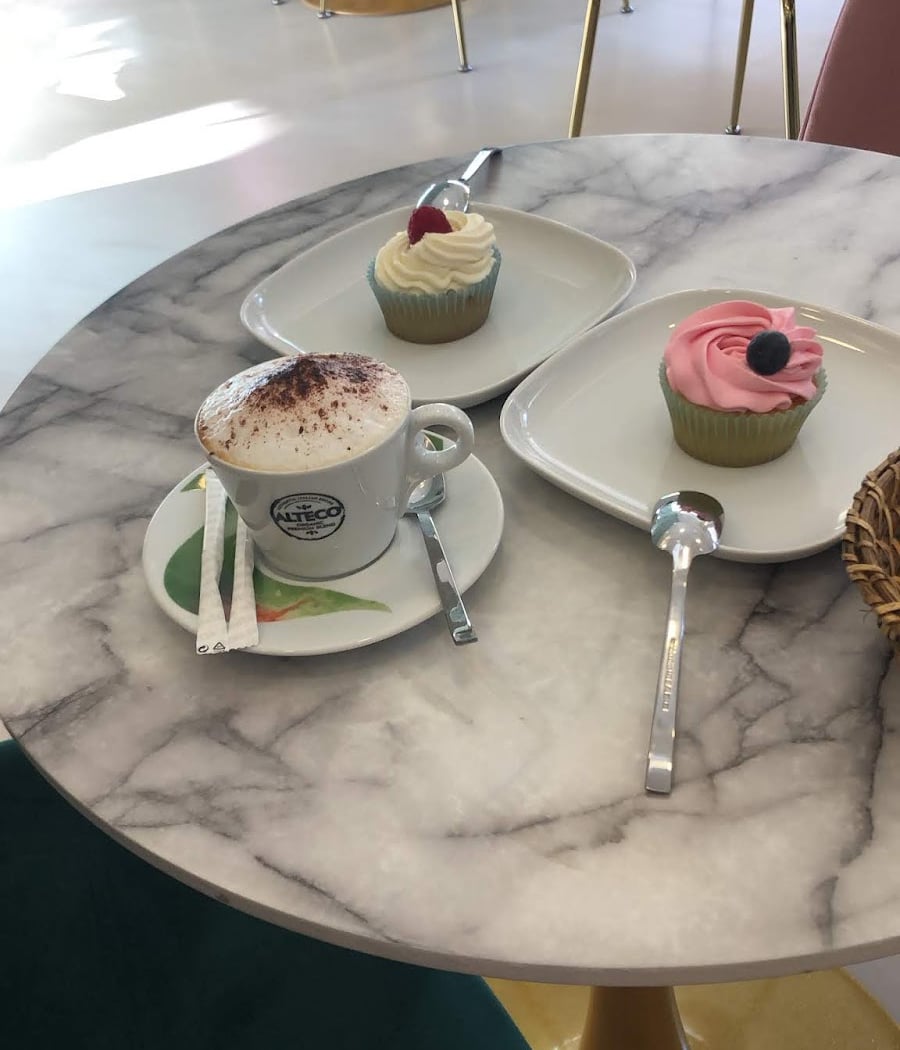 Restaurant, café, salon de thé Ö MAMA 1